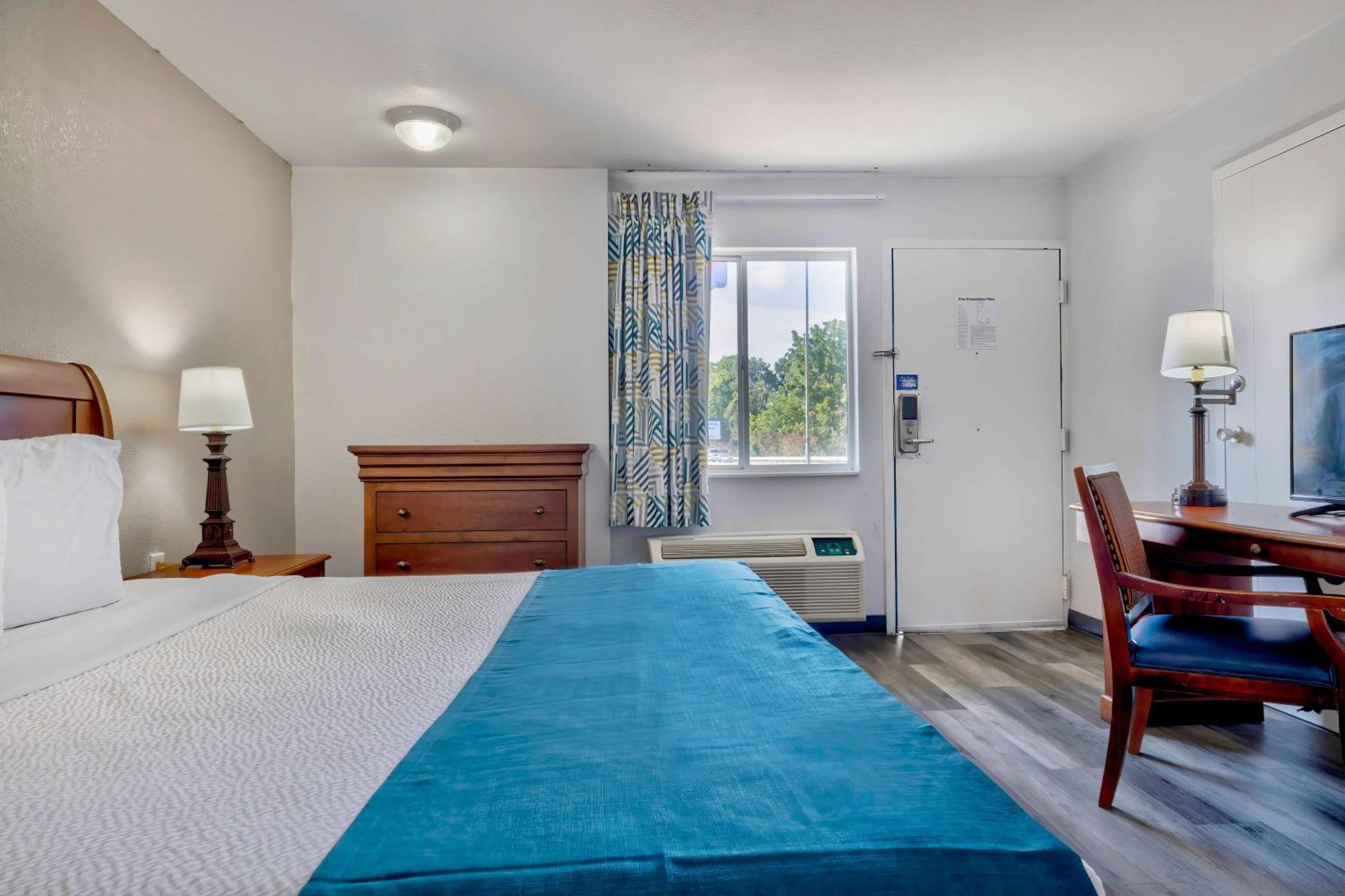 Motel 6 Harrisburg Pa Near Pa Expo Center Bagian luar foto